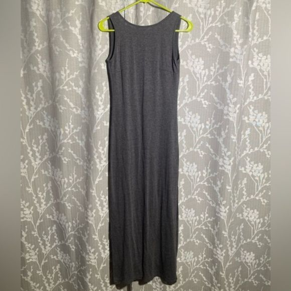 Forever 21 Gray‎ Dress With Slit V Back Size Small